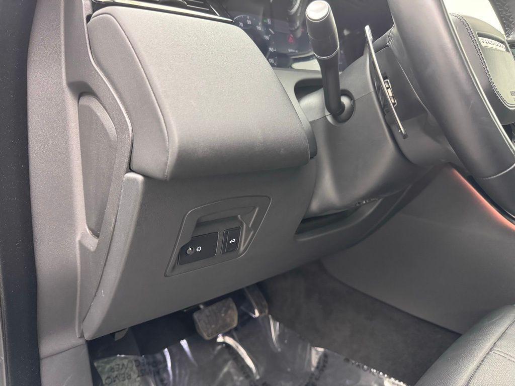 used 2024 Land Rover Range Rover Velar car, priced at $39,595