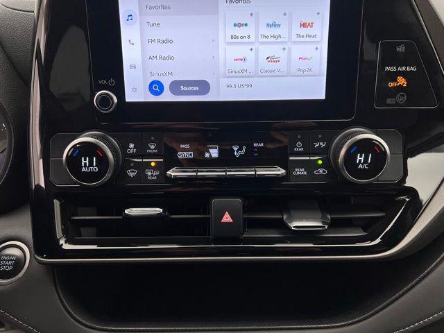 used 2024 Toyota Highlander car, priced at $31,895