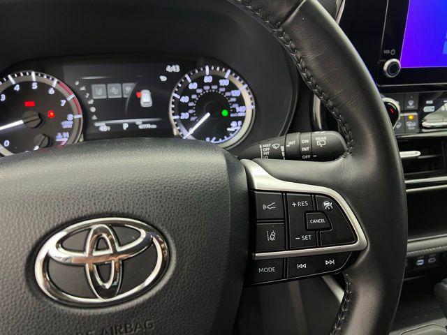 used 2024 Toyota Highlander car, priced at $31,895