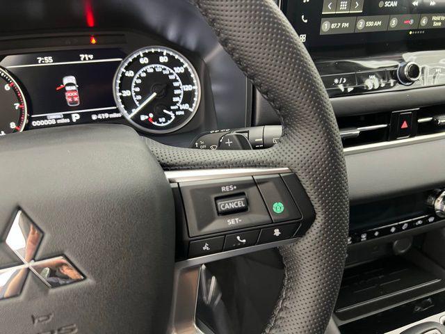 new 2025 Mitsubishi Outlander car, priced at $38,795