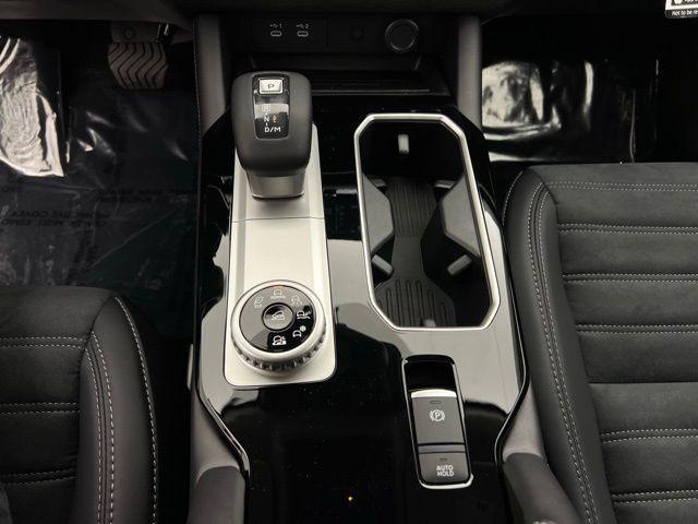 new 2025 Mitsubishi Outlander car, priced at $38,795