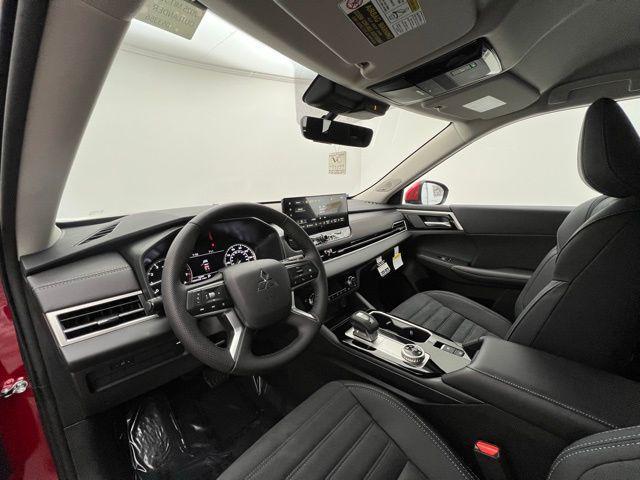 new 2025 Mitsubishi Outlander car, priced at $38,795