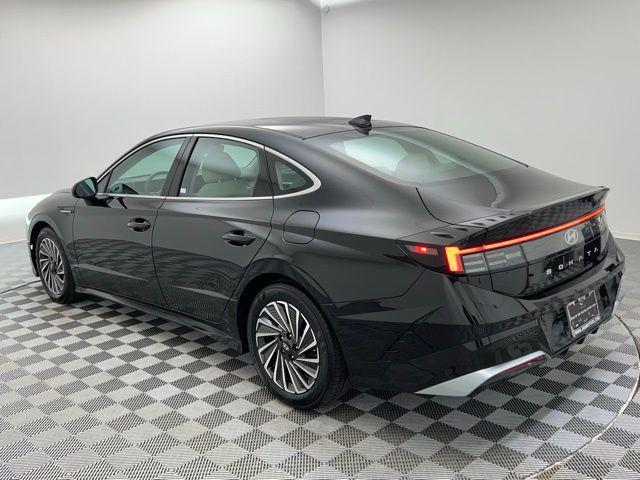 used 2024 Hyundai Sonata Hybrid car, priced at $22,695