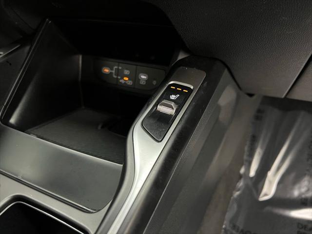 used 2024 Kia Sorento car, priced at $30,695