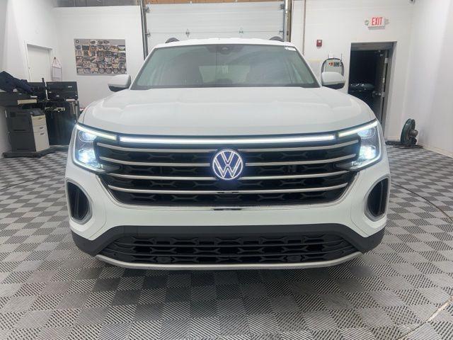 used 2024 Volkswagen Atlas car, priced at $26,895