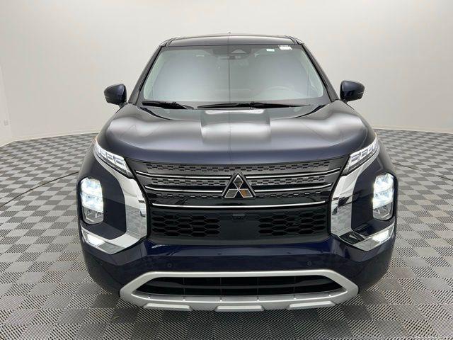 used 2024 Mitsubishi Outlander car, priced at $24,895