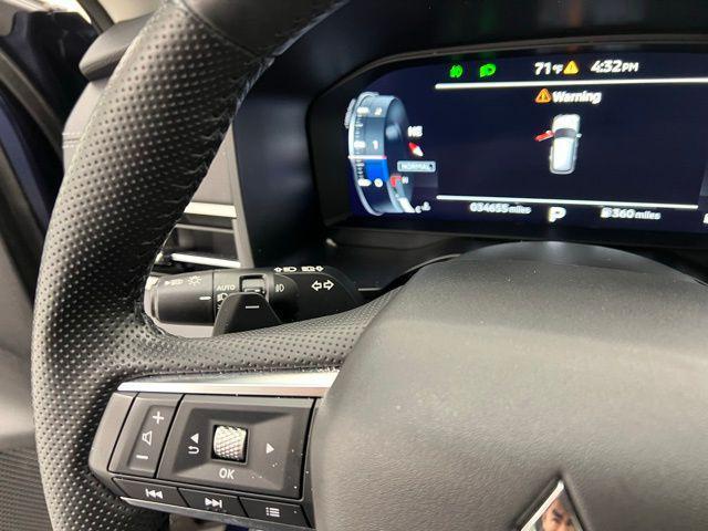 used 2024 Mitsubishi Outlander car, priced at $24,895