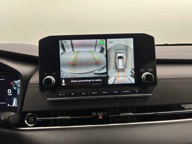 used 2024 Mitsubishi Outlander car, priced at $24,895