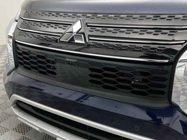 used 2024 Mitsubishi Outlander car, priced at $24,895