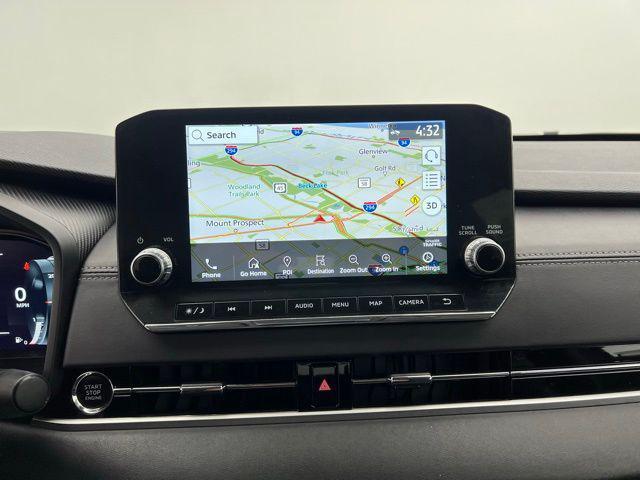 used 2024 Mitsubishi Outlander car, priced at $24,895