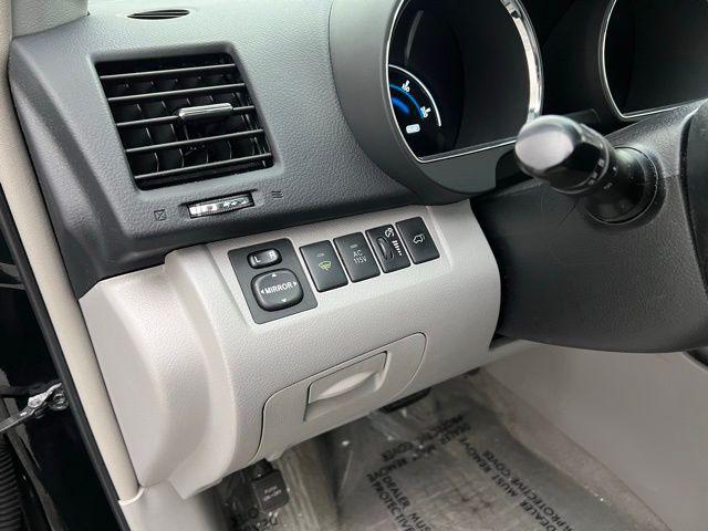 used 2008 Toyota Highlander Hybrid car, priced at $7,985