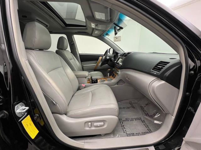 used 2008 Toyota Highlander Hybrid car, priced at $7,985