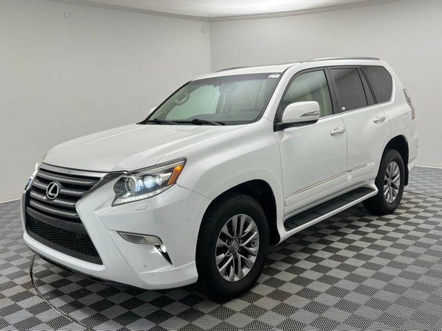 used 2014 Lexus GX 460 car, priced at $26,895