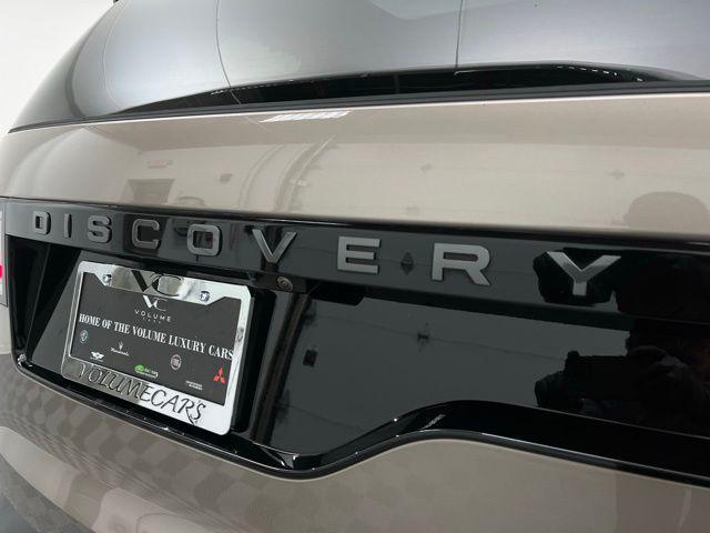 used 2024 Land Rover Discovery car, priced at $51,895