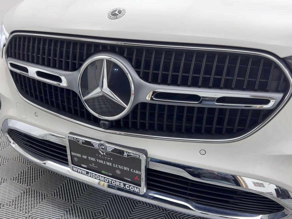 used 2024 Mercedes-Benz GLC 300 car, priced at $37,895