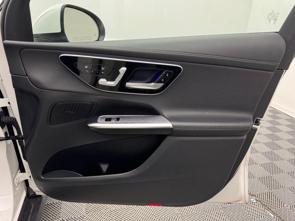 used 2024 Mercedes-Benz GLC 300 car, priced at $37,895