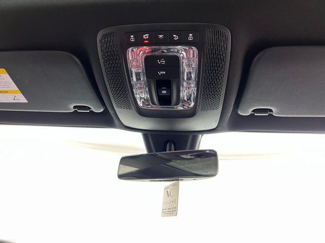 used 2022 Mercedes-Benz GLB 250 car, priced at $28,295