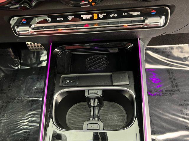 used 2022 Mercedes-Benz GLB 250 car, priced at $28,295