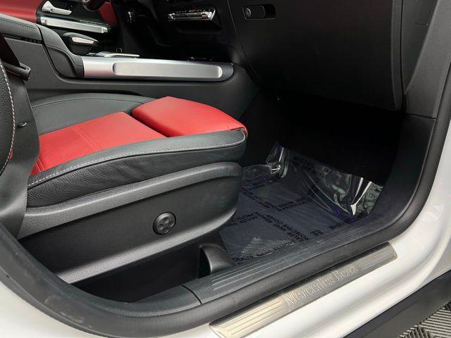 used 2022 Mercedes-Benz GLB 250 car, priced at $28,295