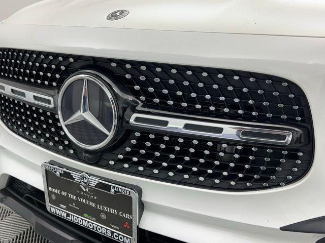 used 2022 Mercedes-Benz GLB 250 car, priced at $28,295