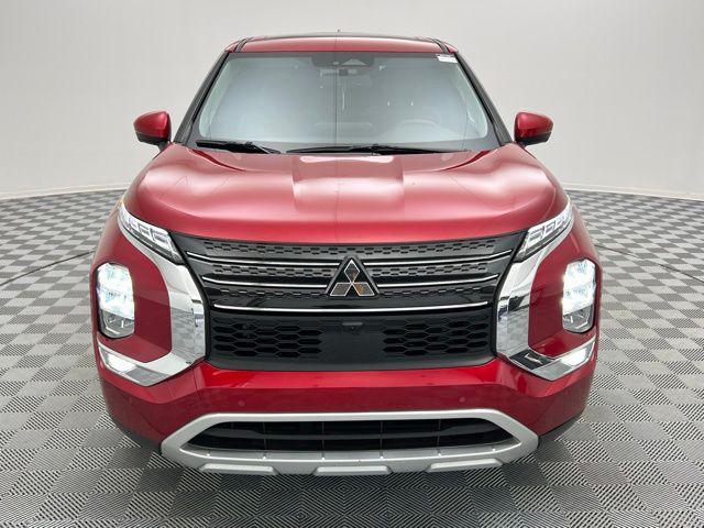 used 2024 Mitsubishi Outlander car, priced at $24,695