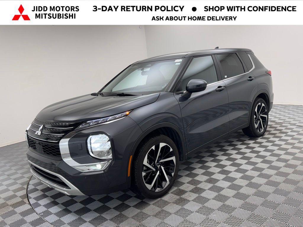 used 2024 Mitsubishi Outlander car, priced at $22,995