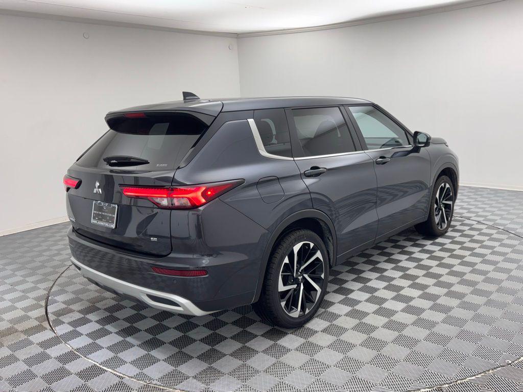 used 2024 Mitsubishi Outlander car, priced at $22,995