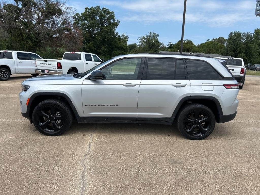 used 2023 Jeep Grand Cherokee car, priced at $29,995
