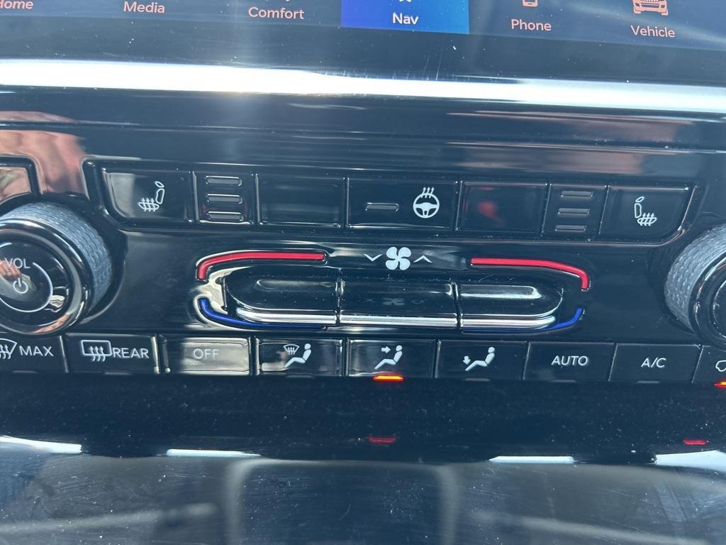 used 2023 Jeep Grand Cherokee car, priced at $26,995