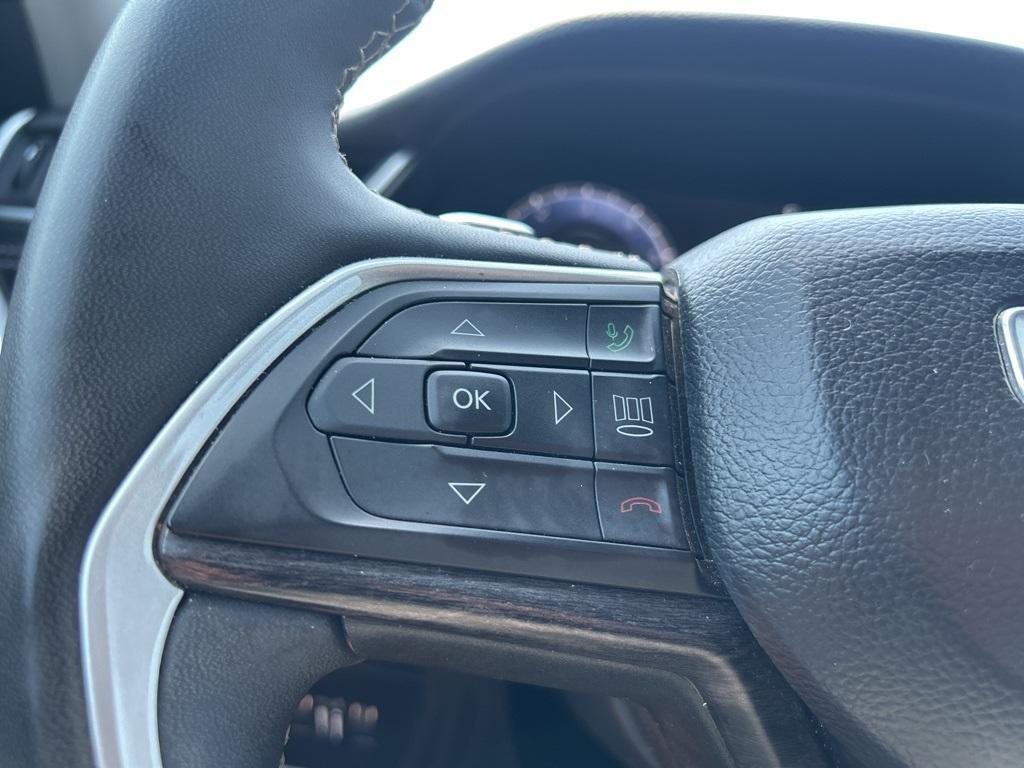 used 2023 Jeep Grand Cherokee car, priced at $26,995