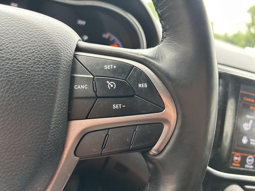 used 2020 Jeep Grand Cherokee car, priced at $24,995