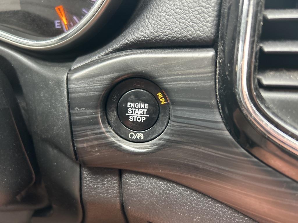 used 2020 Jeep Grand Cherokee car, priced at $24,995