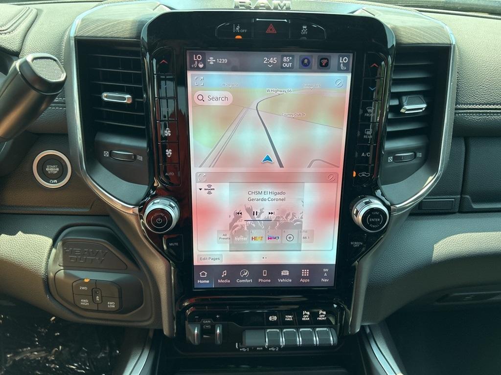 new 2025 Ram 2500 car, priced at $81,005
