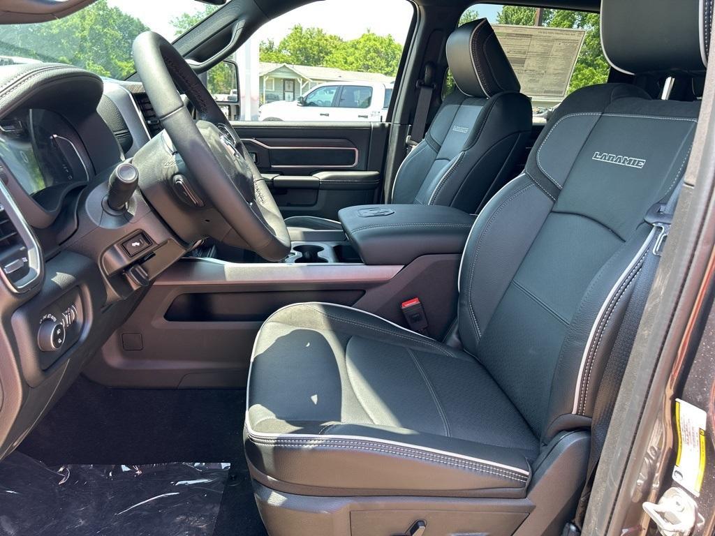new 2025 Ram 2500 car, priced at $81,005