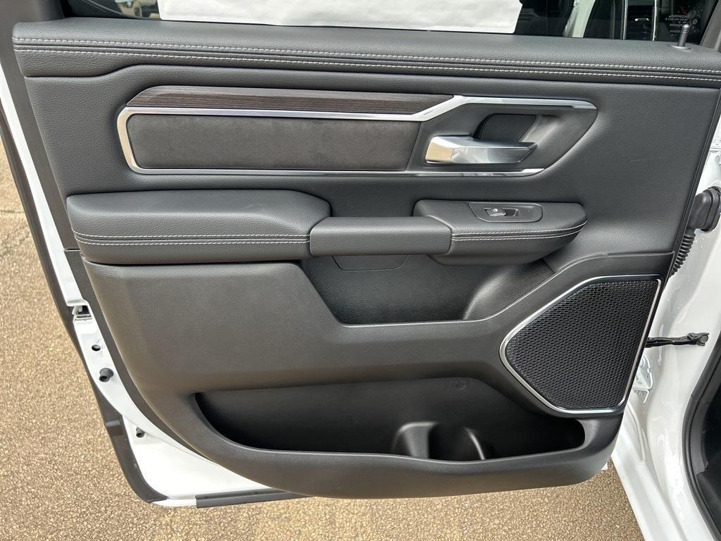 new 2025 Ram 1500 car, priced at $68,670