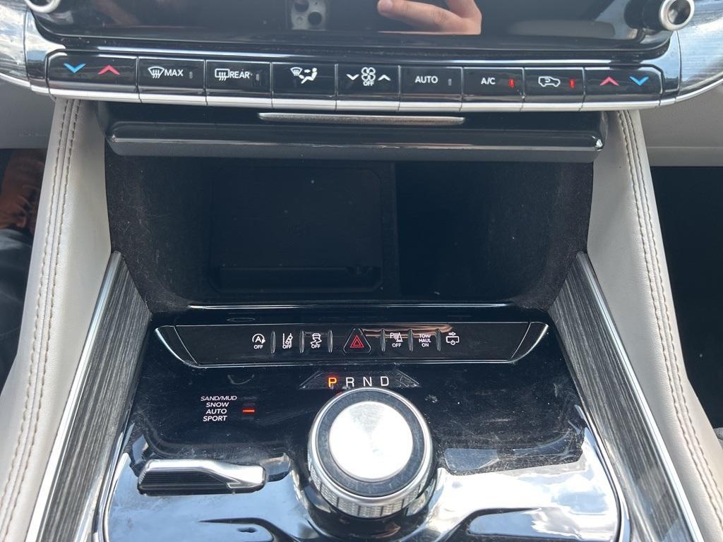 used 2022 Jeep Wagoneer car, priced at $42,995