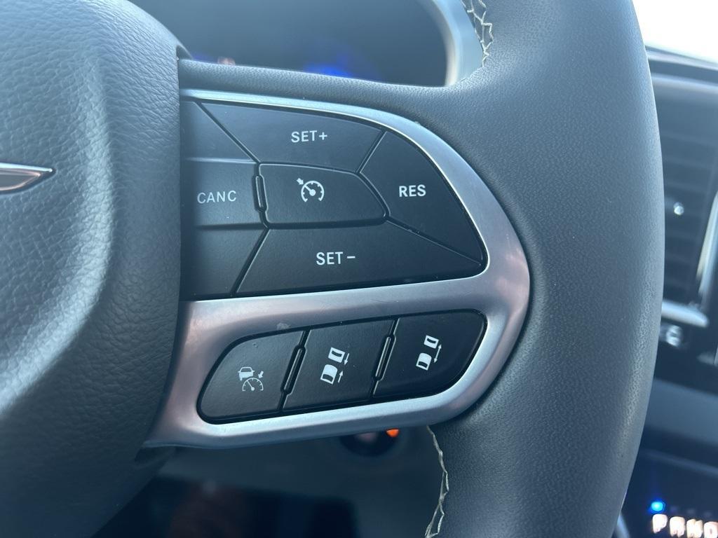 used 2022 Chrysler Pacifica car, priced at $21,995