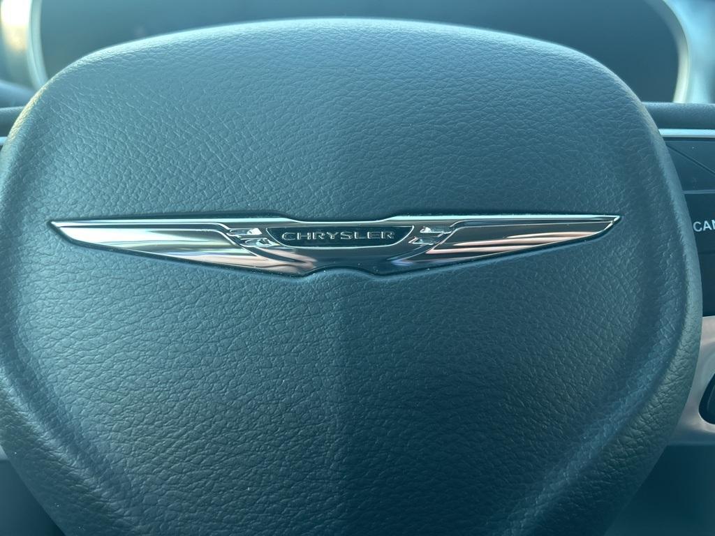 used 2022 Chrysler Pacifica car, priced at $21,995