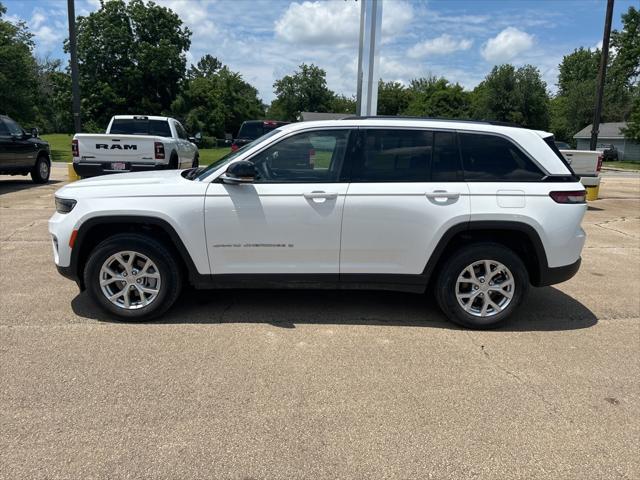 used 2023 Jeep Grand Cherokee car, priced at $32,995