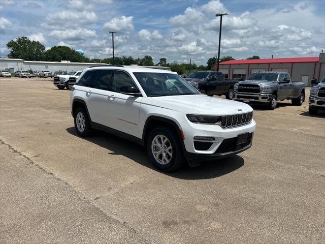 used 2023 Jeep Grand Cherokee car, priced at $32,995