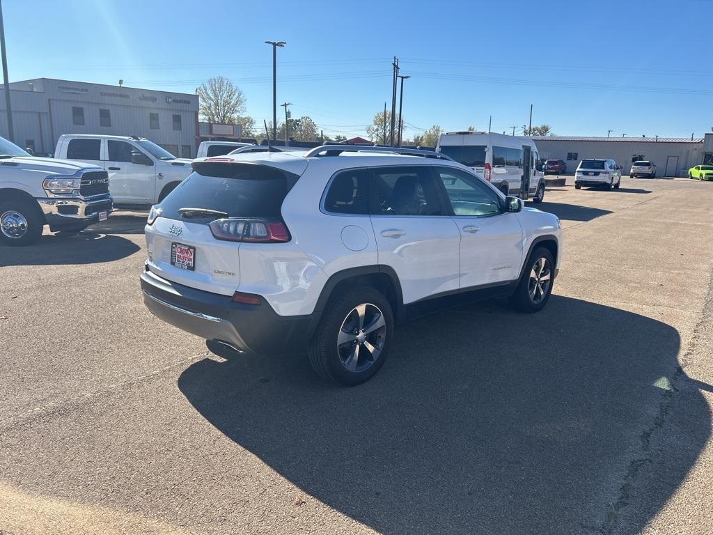 used 2019 Jeep Cherokee car, priced at $18,995