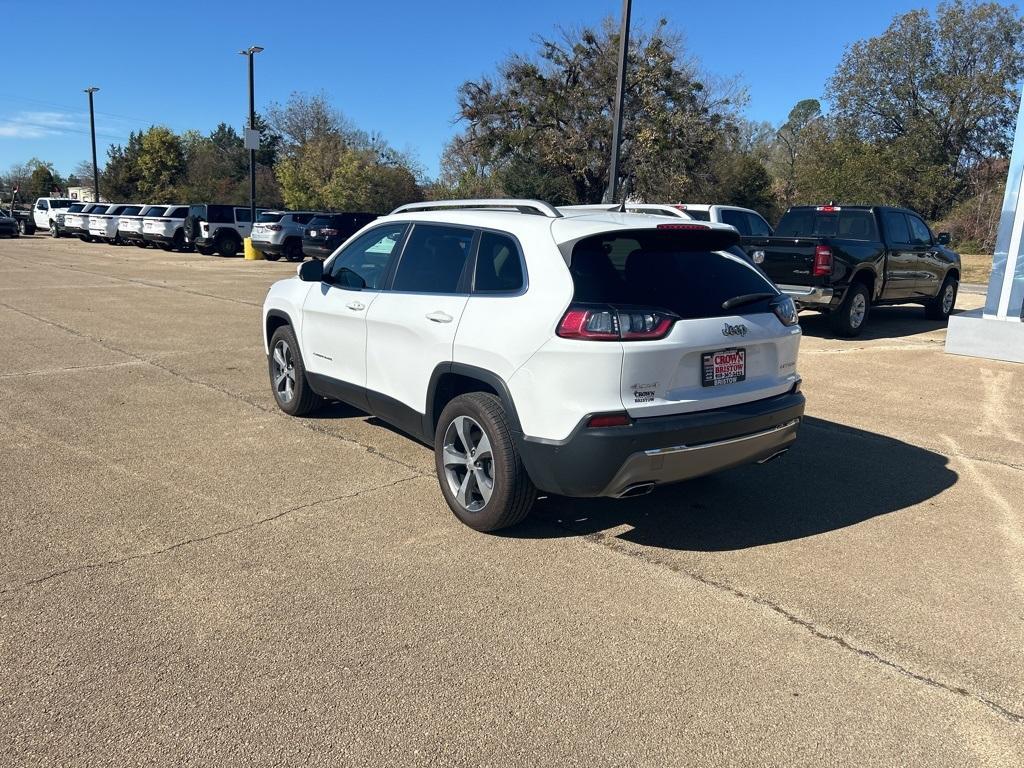 used 2019 Jeep Cherokee car, priced at $18,995