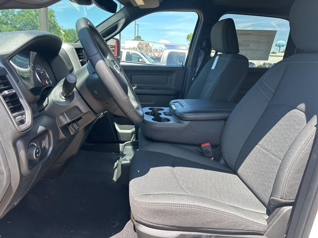 new 2025 Ram 2500 car, priced at $70,095