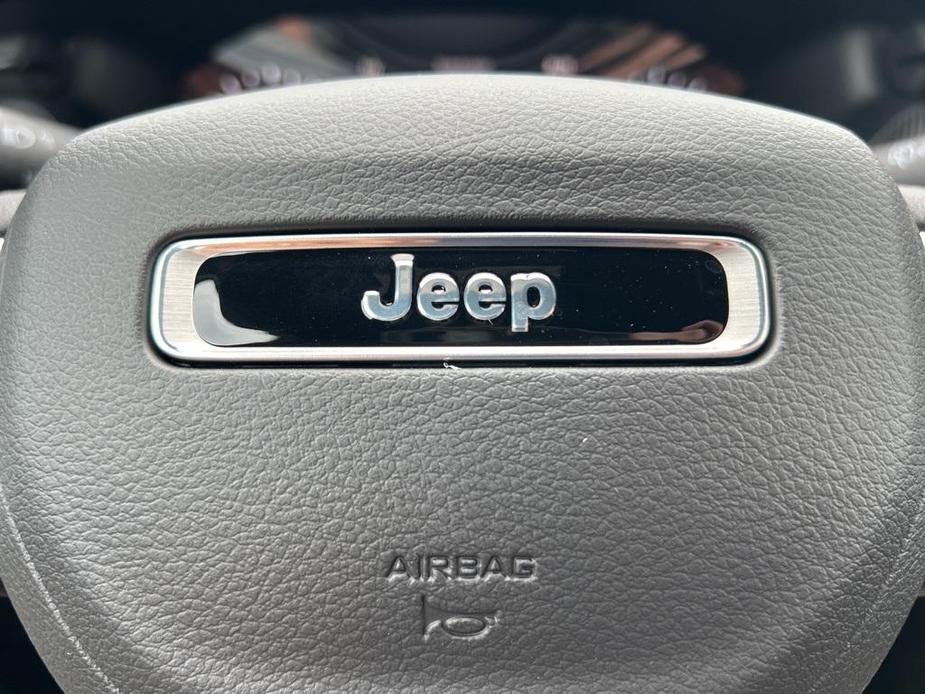 new 2025 Jeep Compass car, priced at $31,760