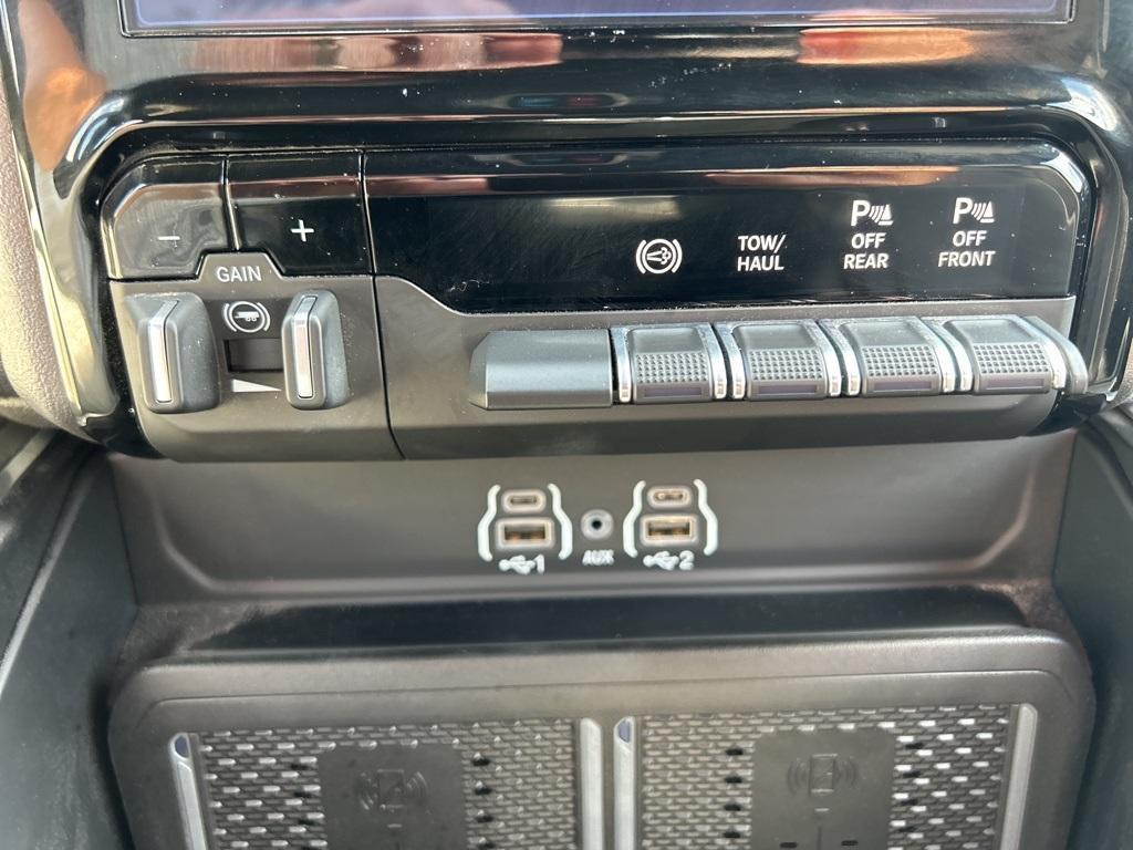 new 2025 Ram 3500 car, priced at $85,250