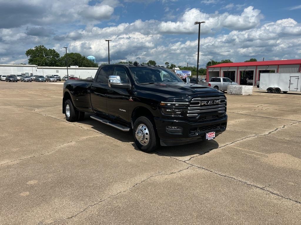 new 2025 Ram 3500 car, priced at $85,250