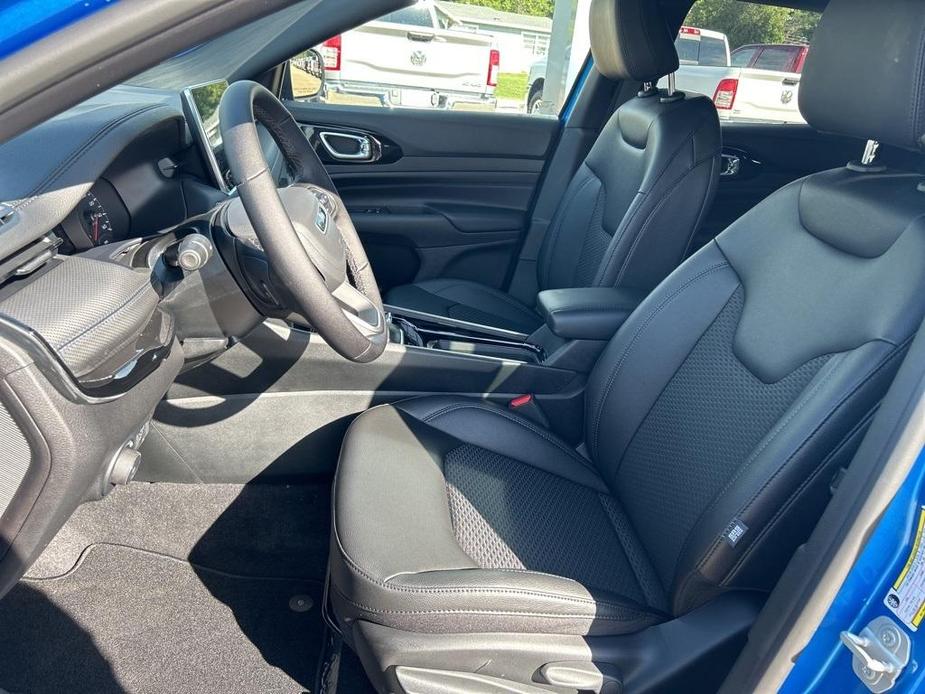 new 2025 Jeep Compass car, priced at $32,355