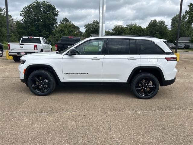 new 2024 Jeep Grand Cherokee car, priced at $58,860