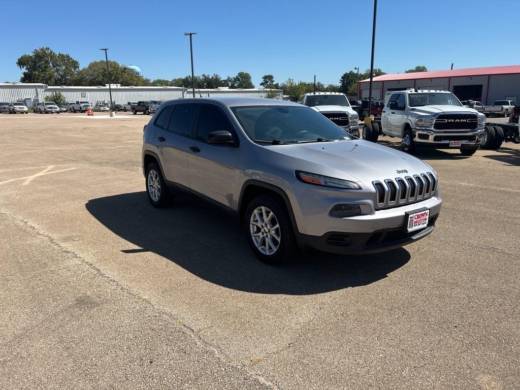 used 2014 Jeep Cherokee car, priced at $9,995