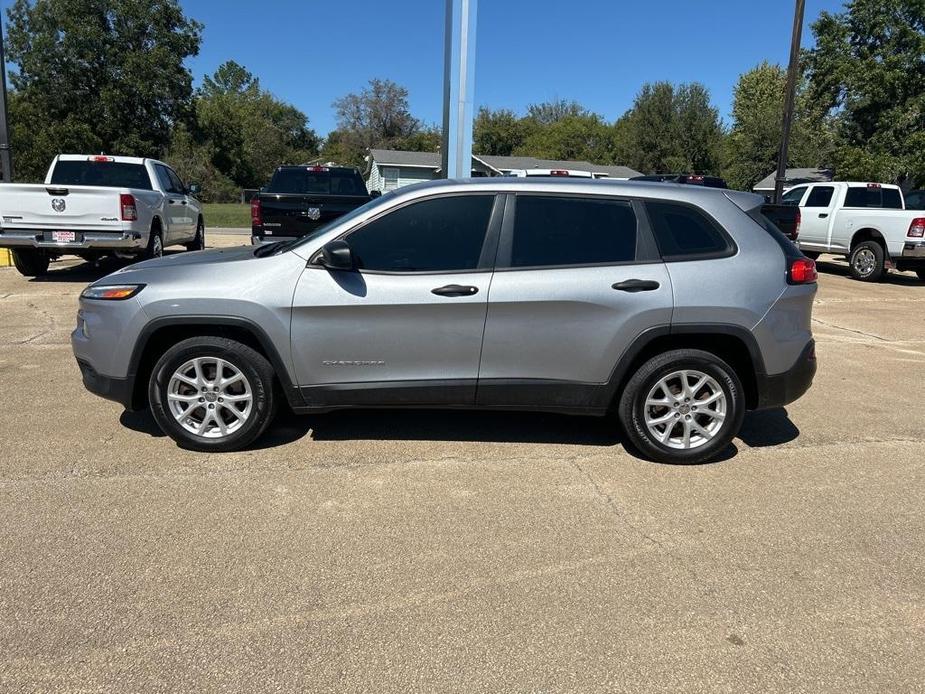 used 2014 Jeep Cherokee car, priced at $9,995